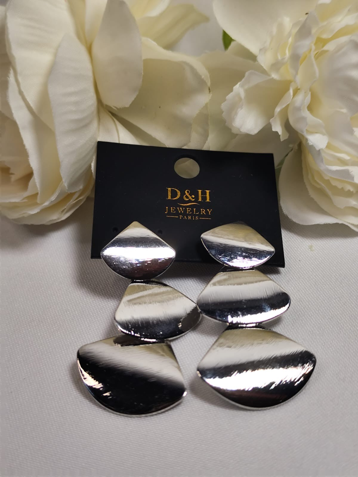 💎 Boucles d’Oreilles Élégance Métallique – D&H Jewelry Paris