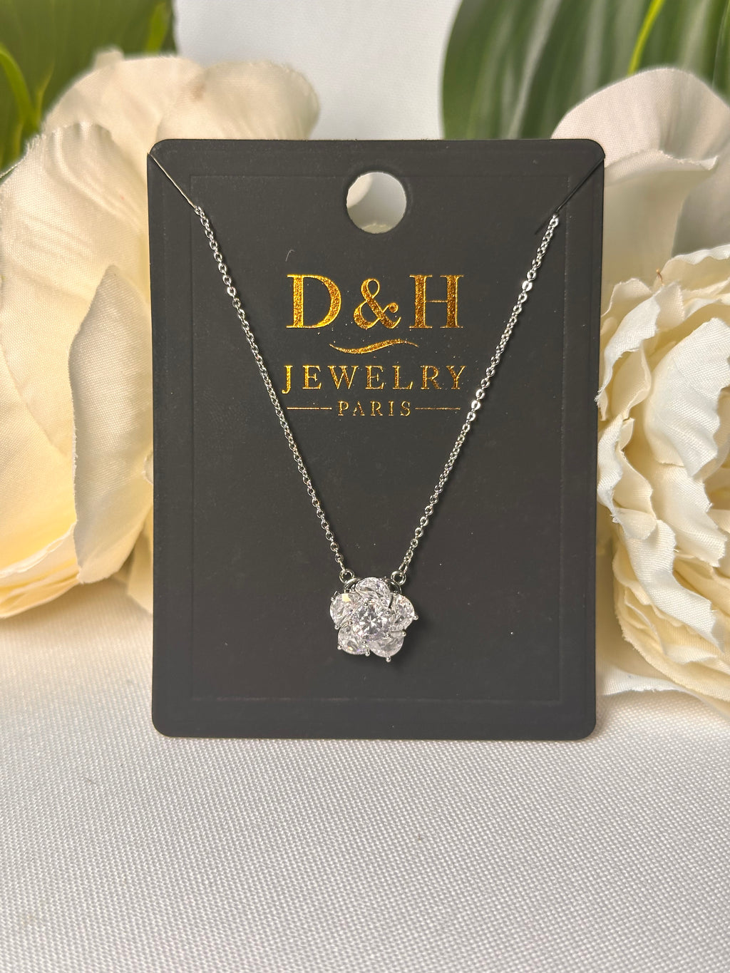💎 Collier Argenté Cristal – Brillance & Élégance | D&H Jewelry Paris