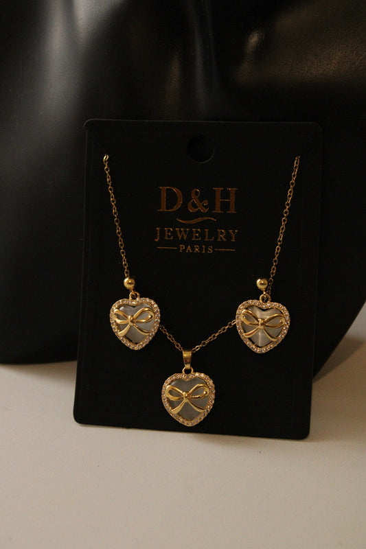 Collier & Boucles d’Oreilles Cœur Doré – Collection D&H
