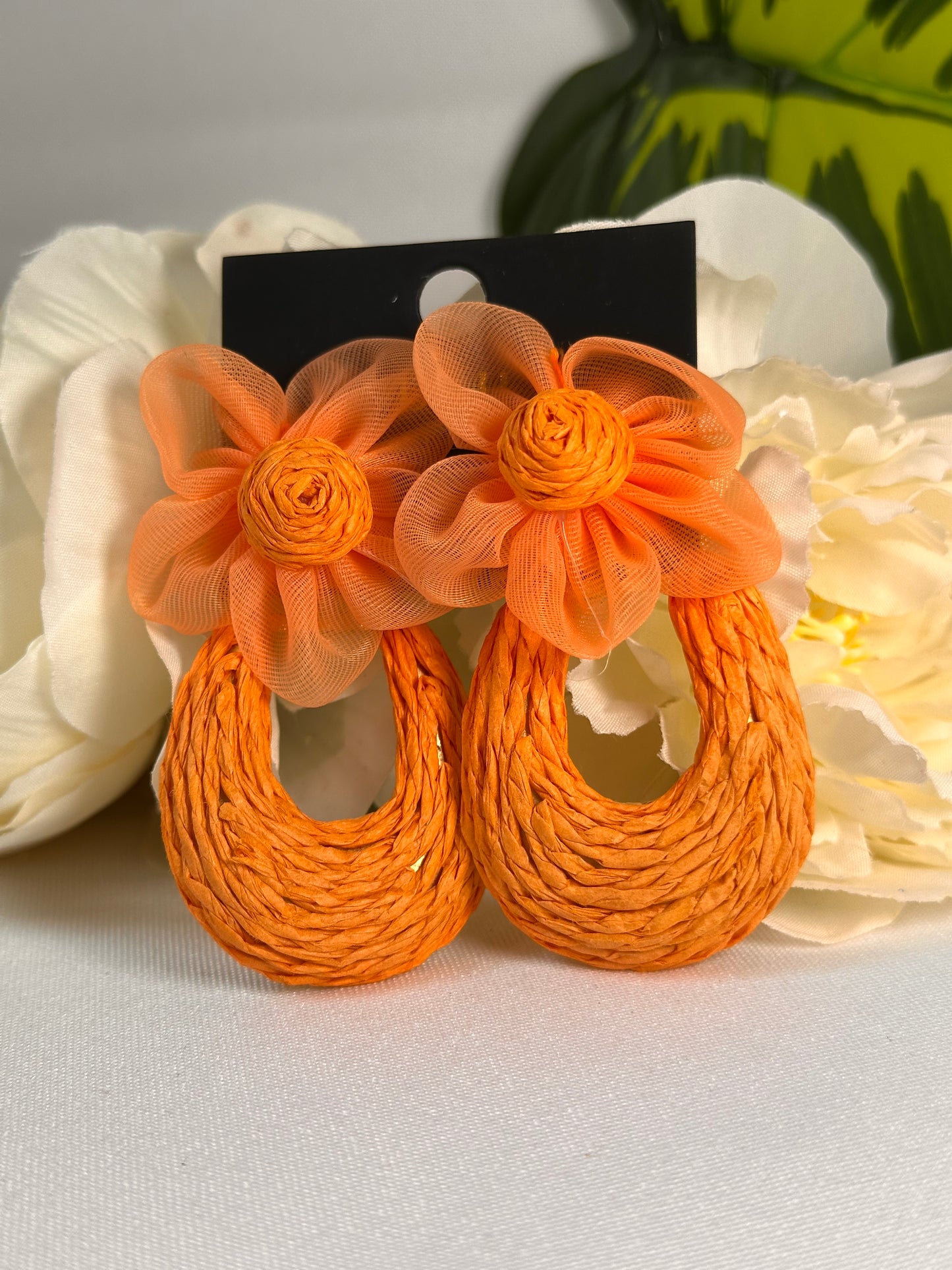 🌼 Boucles d’oreilles fleuries tressées – Style bohème chic