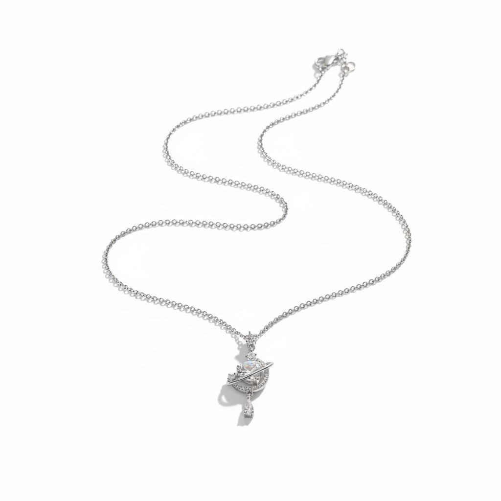 ✨ Collier Planète Doré – D&H Jewelry Paris ✨